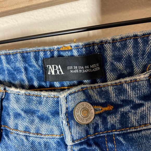 Zara Women's Distressed High Rise Straight Leg Jeans Size 6 - Picture 2 of 13